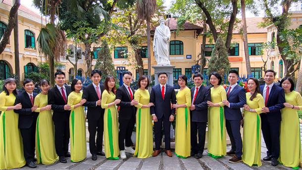 Khoa Y học dân tộc