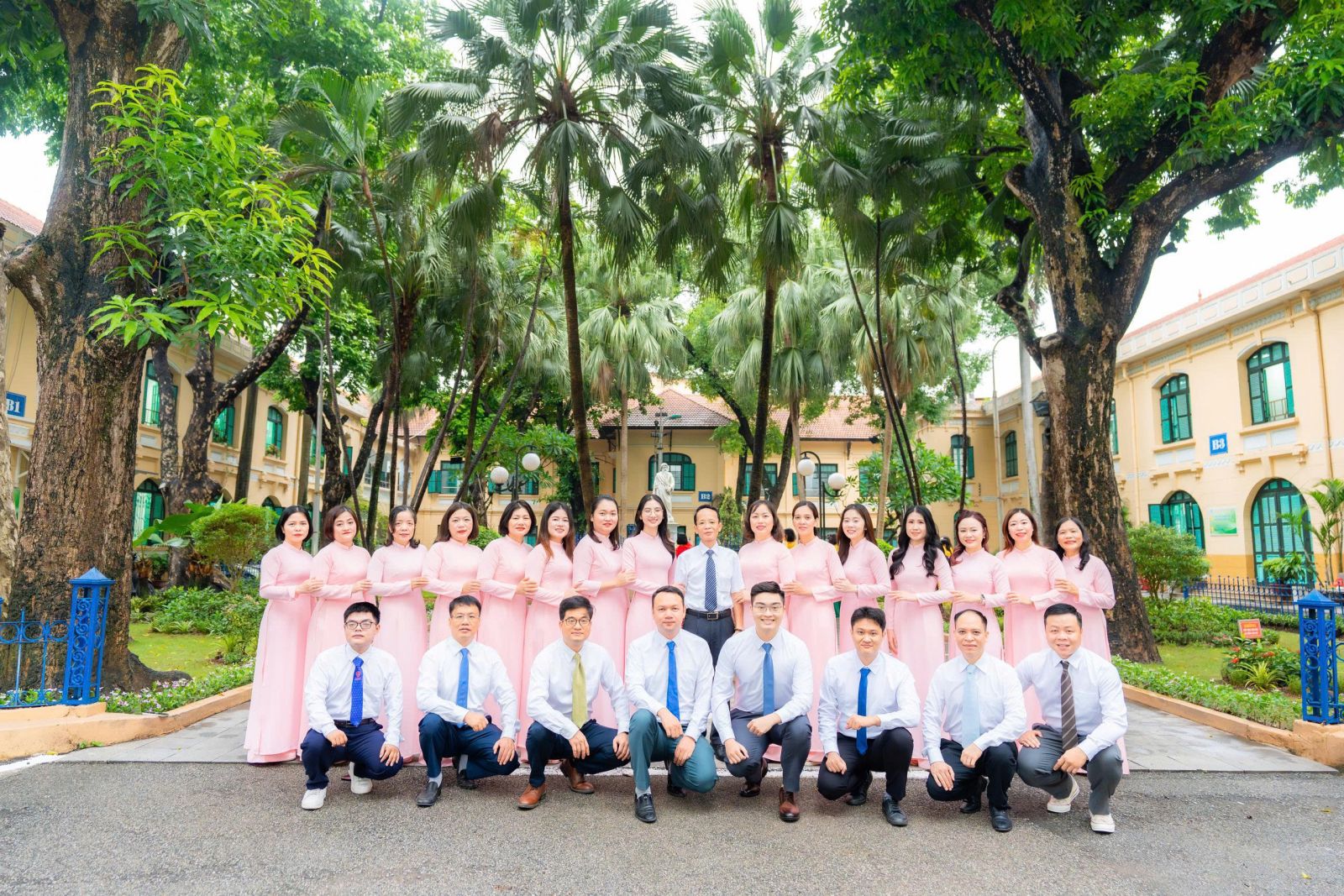 Khoa Tai mũi họng